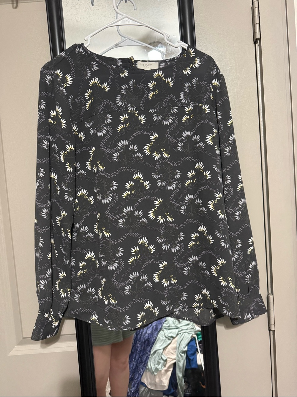 LOFT Charcoal Gray Floral Long-Sleeve Blouse